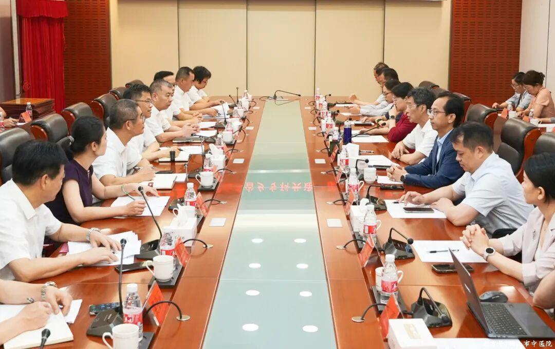 广东省中医院与鹤山启动省乡专科共建 打造“防治康管”四级中医药服务体系